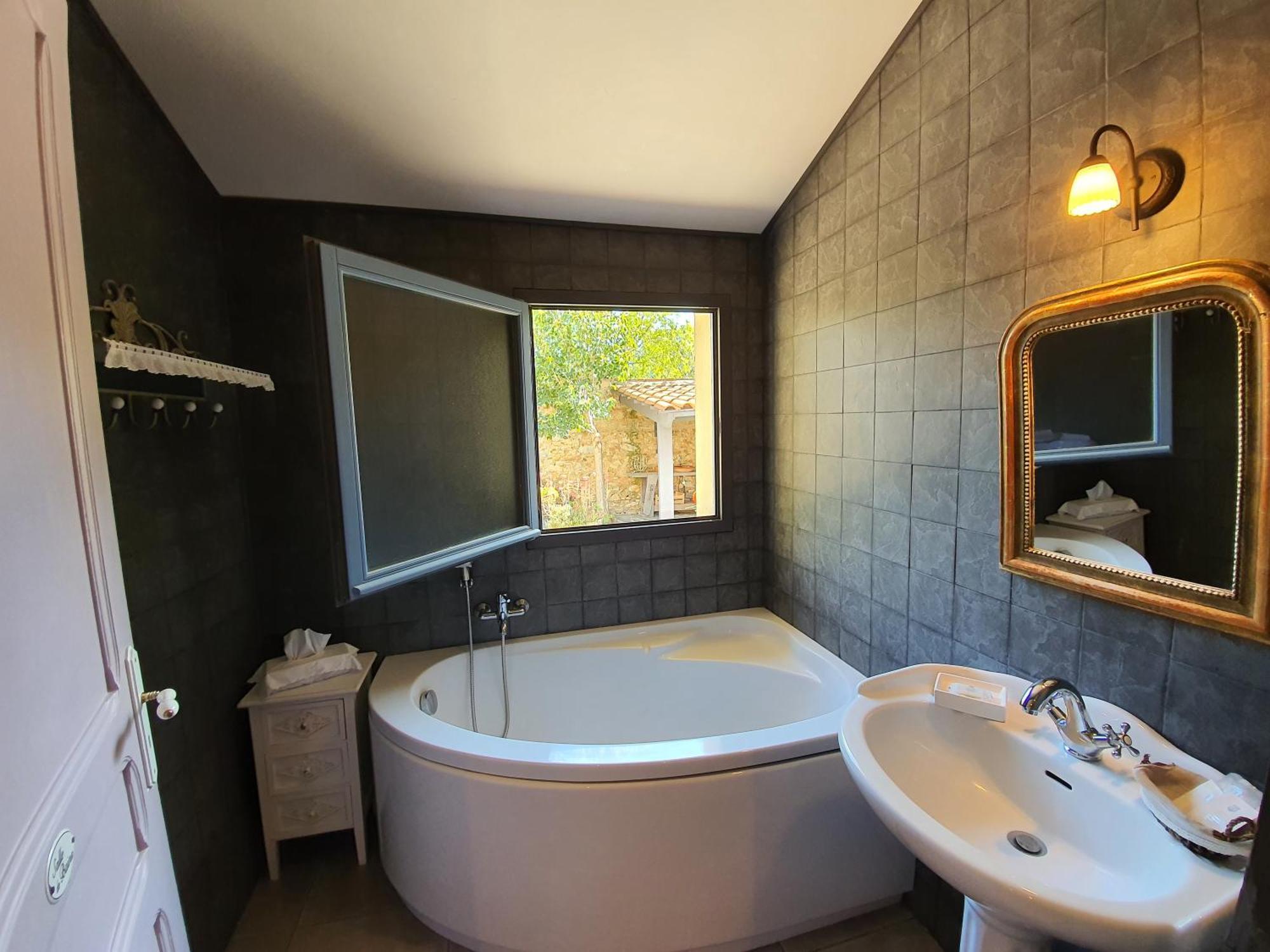 Le Clos Des Pins Claira Стая снимка