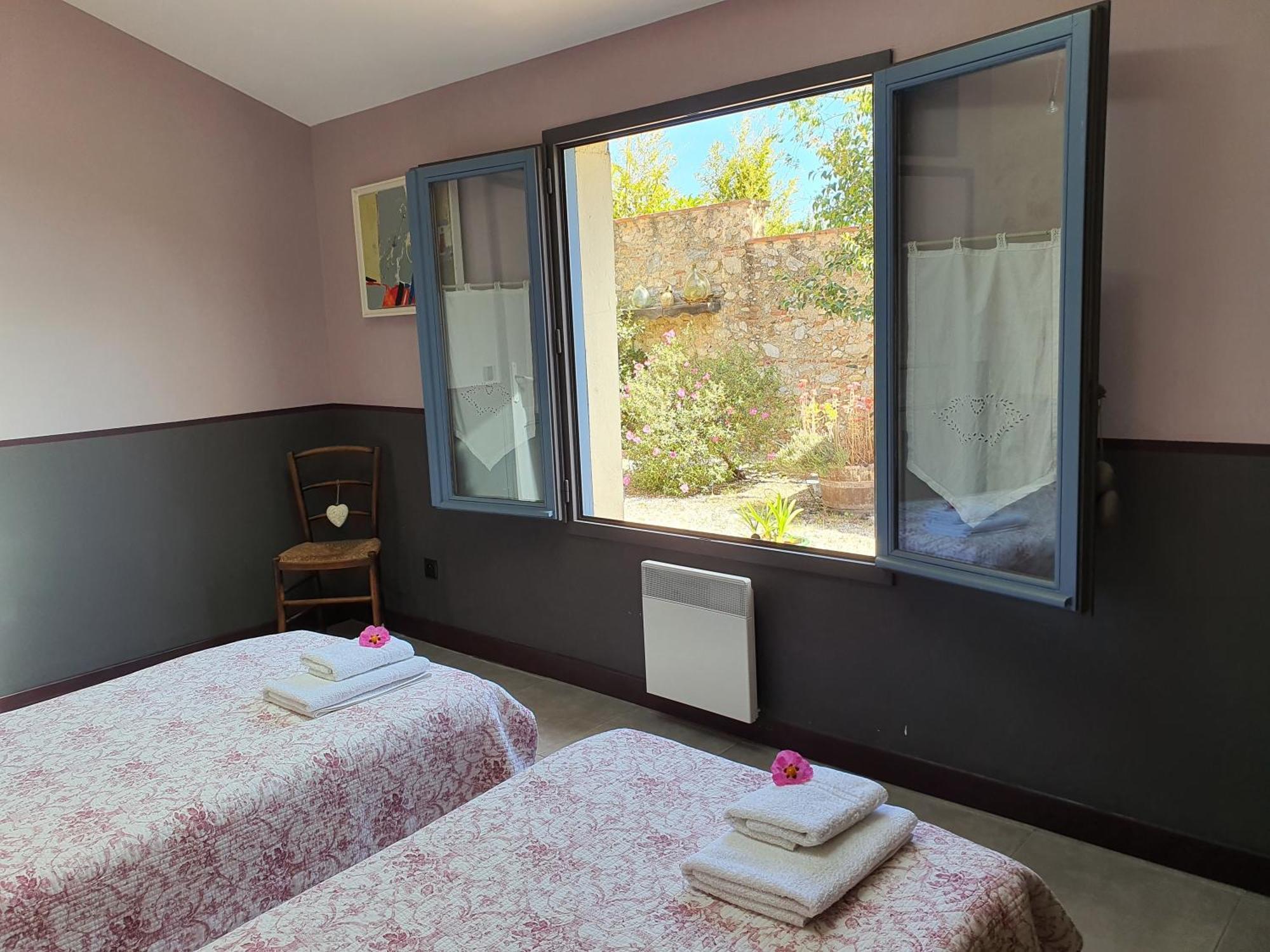 Le Clos Des Pins Claira Стая снимка