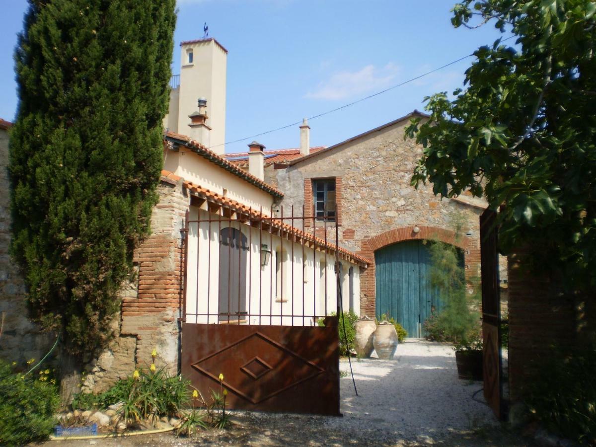 Le Clos Des Pins Claira Екстериор снимка
